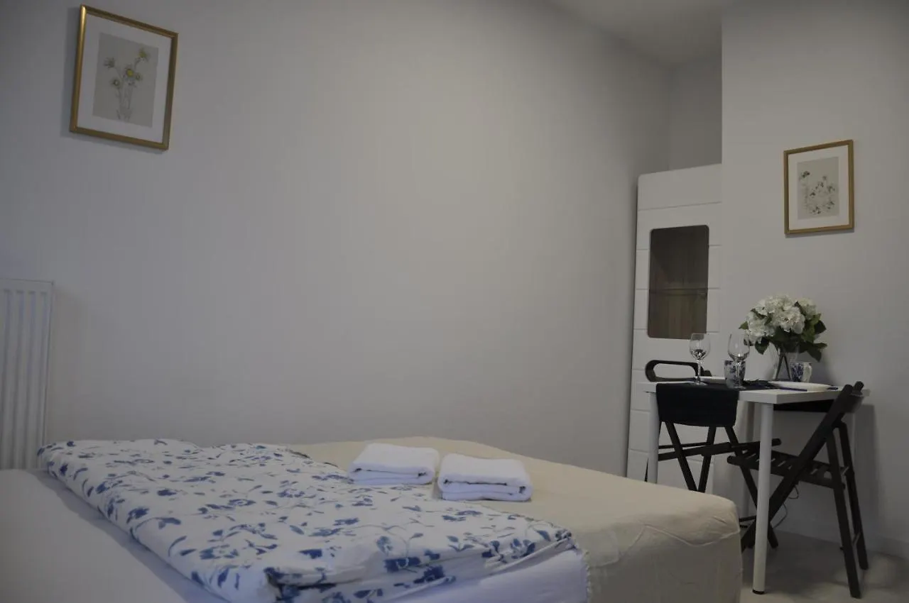 Prudentia Apartments Klobucka Warsaw Poland